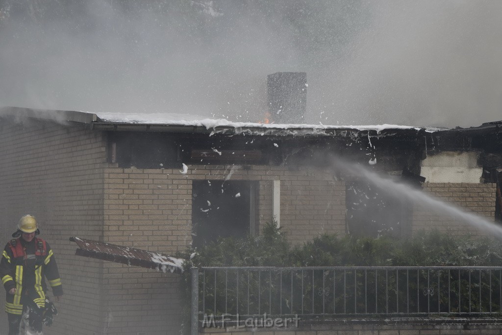 Feuer 2 Y Explo Koeln Hoehenhaus Scheuerhofstr P0406.JPG - Miklos Laubert